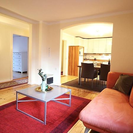 Ferienwohnung Am Wasserschloss 1-3 Ochsenfurt Bagian luar foto