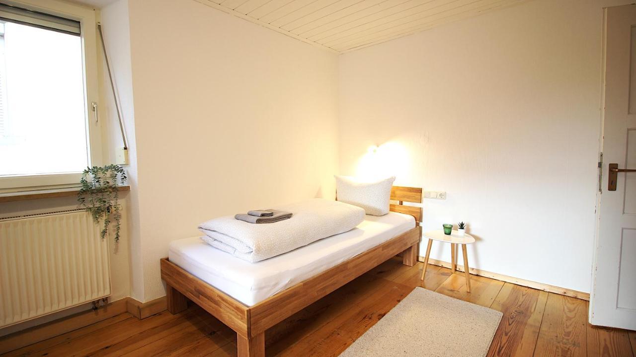 Ferienwohnung Am Wasserschloss 1-3 Ochsenfurt Bagian luar foto